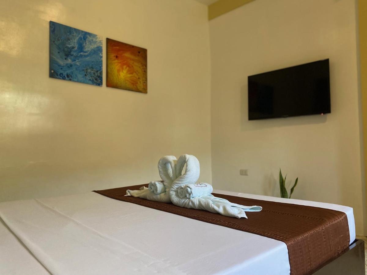 Papa Freds Beach Resort Puerto Galera Dış mekan fotoğraf