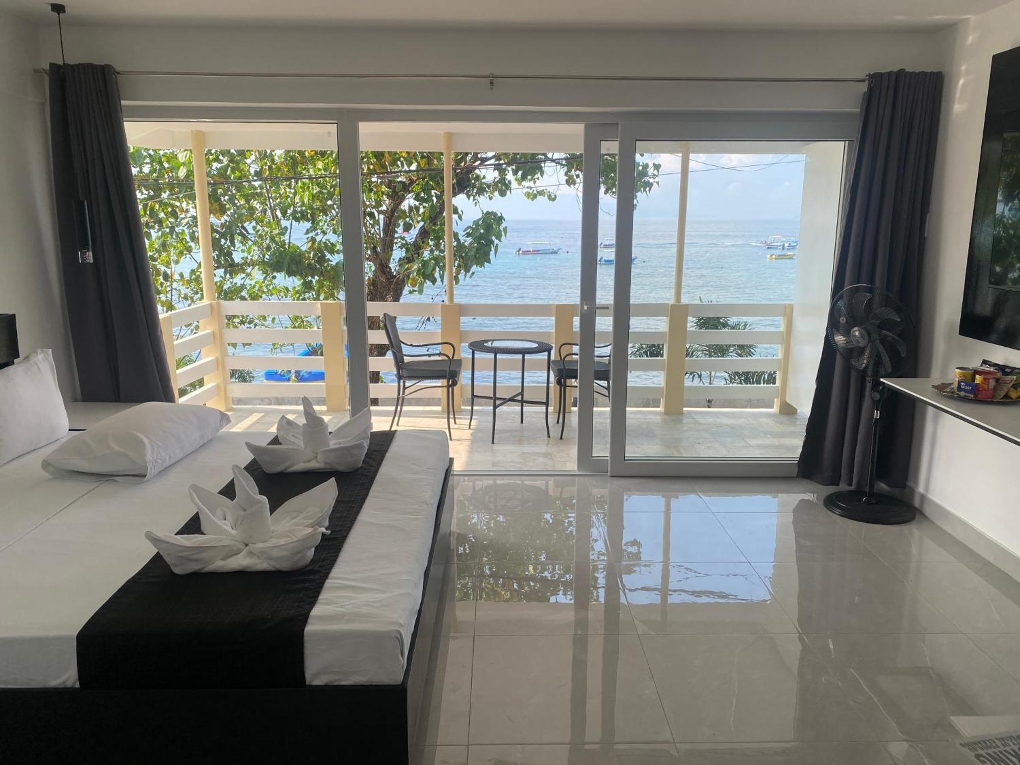 Papa Freds Beach Resort Puerto Galera Dış mekan fotoğraf